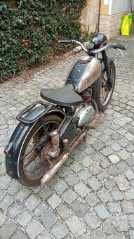 ČZ 125 C r.v. 1950 plus sedlo a motor navíc - 13