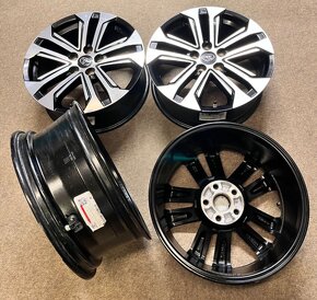 5x114 R18 originál Alu Toyota RAV4 model 2021 - 13