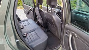 DACIA DUSTER 4x4 1.6i 77KW.BENZIN.NAJETO 74 TIS.1.MAJITEL. - 13