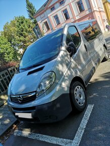 Vivaro 2012 ExtraLong 9míst 2.0D / stejne Renault Trafic - 13