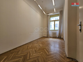 Pronájem kancelářského prostoru, 108 m², Praha - 13