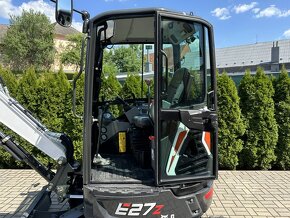 Bobcat E27Z minibagr - TOP stav - 13