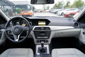 Mercedes-Benz Třídy C, 2.2 CDI Avantgarde, navi, kůže - 13