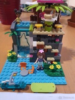 Prodám Lego friends 4 sady - 13