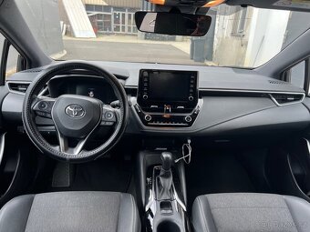 Toyota Corolla Touring Sport 2.0i HSD - 13