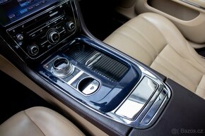 Jaguar XJ 3.0 V6 DIESEL Premium Luxury - 14