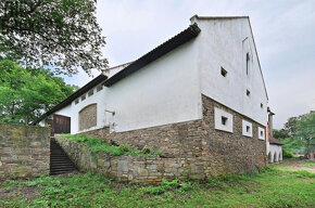 Rodinný dům Zásmuky - Vršice, pozemek 42.000 m2 - 14