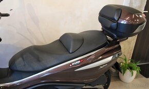 Piaggio X10 350 Executive - ABS - 14