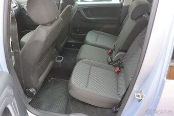 PRODÁM Škoda Roomster 1.2TSi Style 77kW - 14