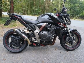 Honda CB1000R - 14