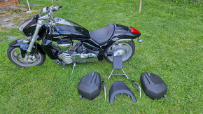 Suzuki Intruder M1800R - 14