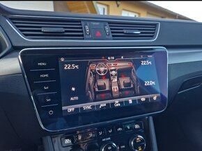 Škoda Superb Combi 2.0TDI Style 4x4 110kW manuál Webast 2017 - 14