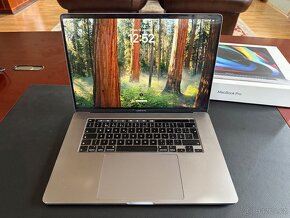 MacBook PRO 16", 2.4 GHz, i 9, 32GB, Intel 630, 1 TB - 14