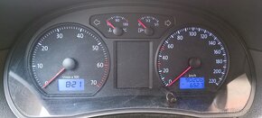 VW Polo 1.2 benzín, r.2006, 90200km, serviska, DPH, 2x kola - 14