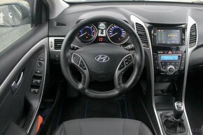 Hyundai i30 1.6 CRDi DOHC 16V Dynamic - 14