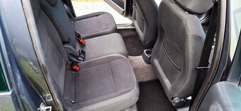 Škoda Roomster Comfort 1.4 16V 63kW,navigace,kamera,aut.klim - 14