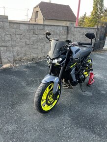 Yamaha mt09 - 14