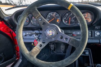 Porsche 911 1984 Targa - 14