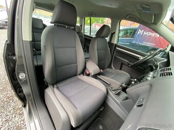 VW Touran 1.6 TDi Navigace,Climatronic - 14