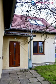 Prodej rodinného domu 5+kk, pozemek 1066 m² - 14