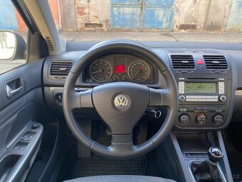 Volkswagen Jetta 1.6 FSi 85 kW, 2007, ČR, 181000 km - 14