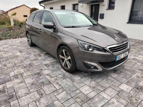 Peugeot 308 SW ALLURE 1.2 Puretech - 14