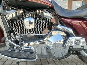 Harley Davidson FLHRCI  Road King EU verze - 14