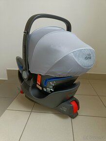 Autosedačka Britax Roemer baby-safe 2 i-size + Flex Base - 14