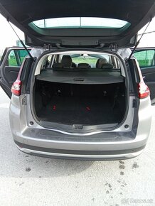 Prodám Renault Grand Scenic 1,8 - 14