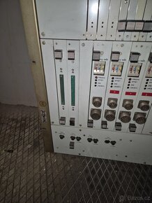 Staré elektro PLC, pohony, karty atd.  viz foto. Siemens Sim - 14