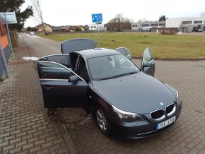 BMW 520 D LCI facelift manuál - 14