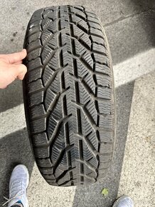 BMW X5 e53 zimní komplet 235/65 r17 - 14