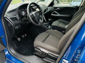 OPEL ZAFIRA TOURER 1.6CDTi MANUÁL LED KAMERA VÝHŘEV SERVISKA - 14