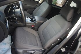 VW TOUAREG  - 3.0 TDi , ZACHOVALÝ STAV - 14