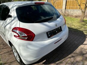 Peugeot 208 1.4Hdi  50kw - 14