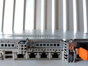 DELL PowerEdge R630 Jednotka základní-počítač technologický - 14