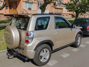 Suzuki Grand Vitara 2,5 - 14