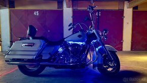 Harley Davidson - Road King - 14