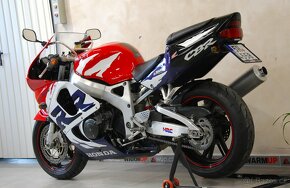 Honda CBR 900 RR Fireblade - krásný stav - 14