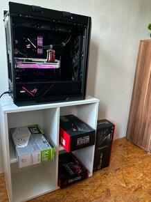 Výkonný herní počítač  Asus ROG (i7 10700k, ROG 3080Ti) - 14