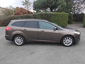 ford focus 2018/5  1.0 benzin 92 kw  1. majitel titanium - 14