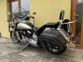 Yamaha XVS 1100 Dragstar - 14