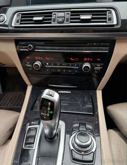 BMW 730D R.V 2011 - 14