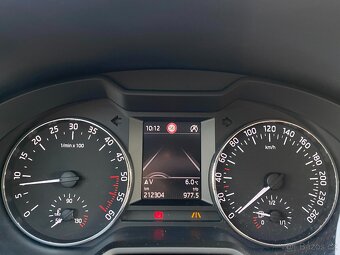 Skoda Octavia 3  1.6 tdi , Elegance Plus, najeto 212 tisic - 14