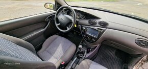 Ford Focus 1.4.16V 2004 Klimatizace - 14