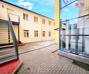 Prodej bytu 1+1, 33 m² + sklep 4 m², Praha 2, Neklanova - 14