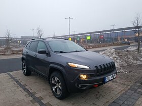 Jeep Cherokee kl trailhawk 3.2 V6 200kw 2016 - 14