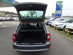 Škoda Superb 2,0 TDI, 4X4, AUTOMAT - 14