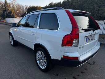 Volvo XC90 2.4D5 136kw 7mist, rok výroby 2010 - krásný stav - 14