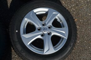 NOVÁ originální zimní sada Toyota Yaris, pneu 185/65 R15 - 14